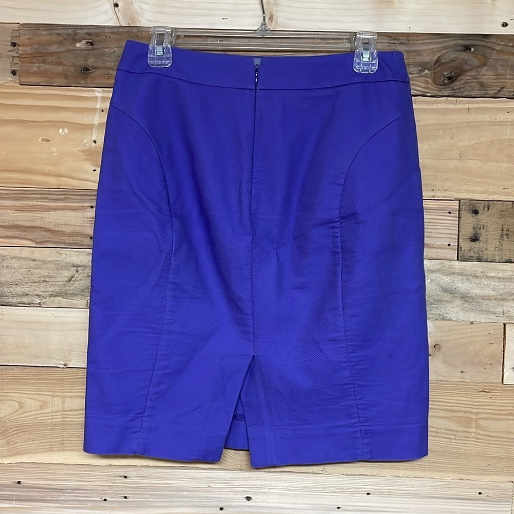 J.Crew size 4 100% Cotton lightweight Purple color The Pencil Skirt with pockets - Picture 4 of 9